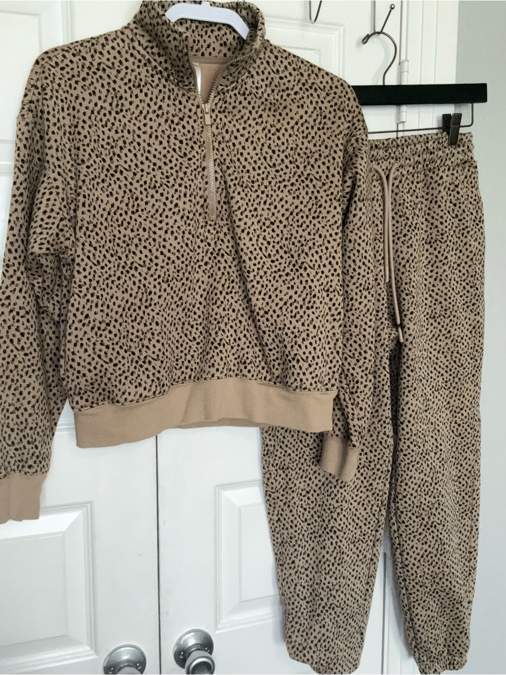 Fabletics Leopard Print Fleece 2-Piece Lounge Set - 1/4 Zip & Joggers - Size M